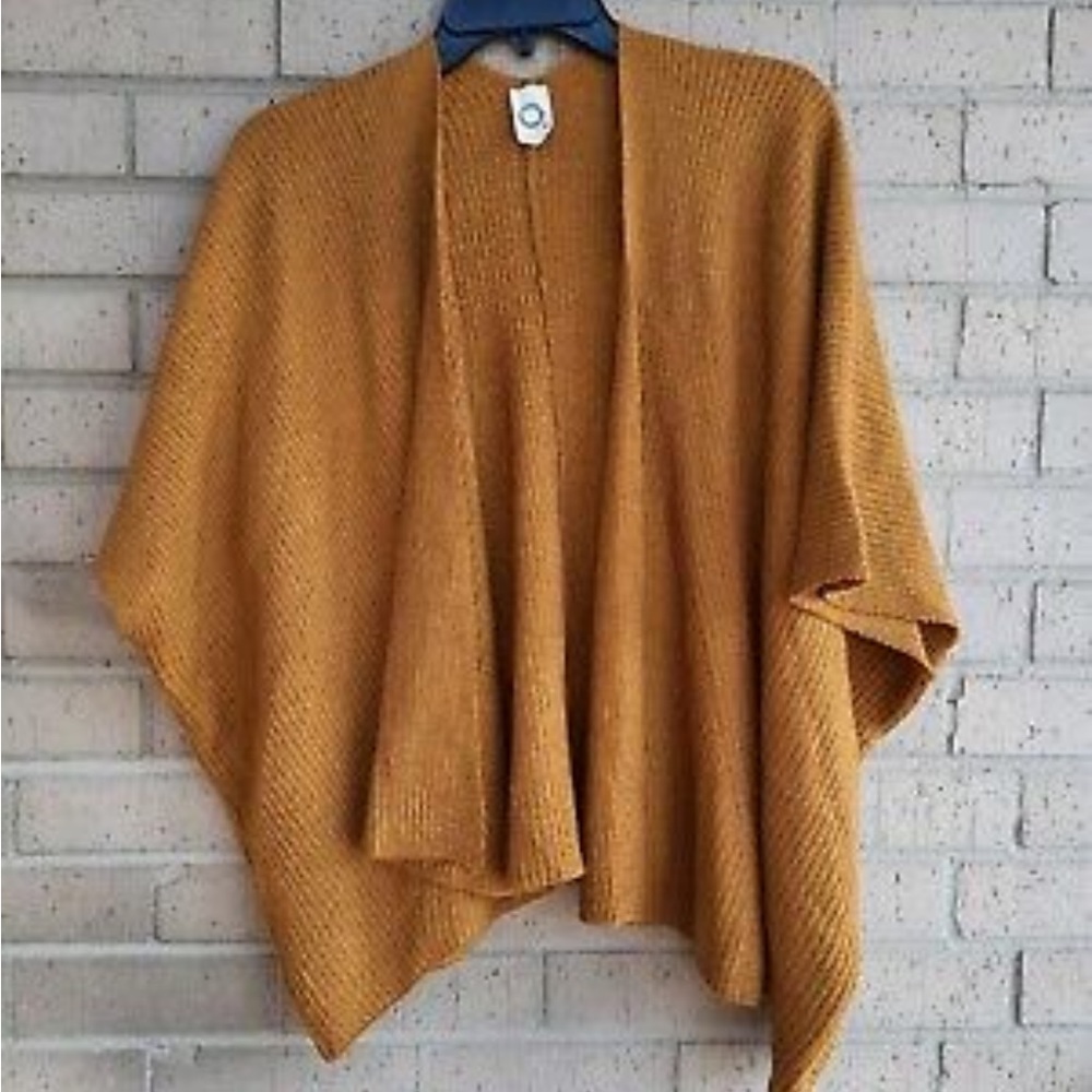 Akemi + Kin Mustard Shawl